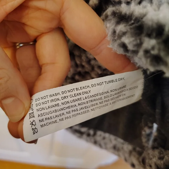 Altar'd State Cozy Sherpa pullover 1/2 zip - Picture 8 of 11